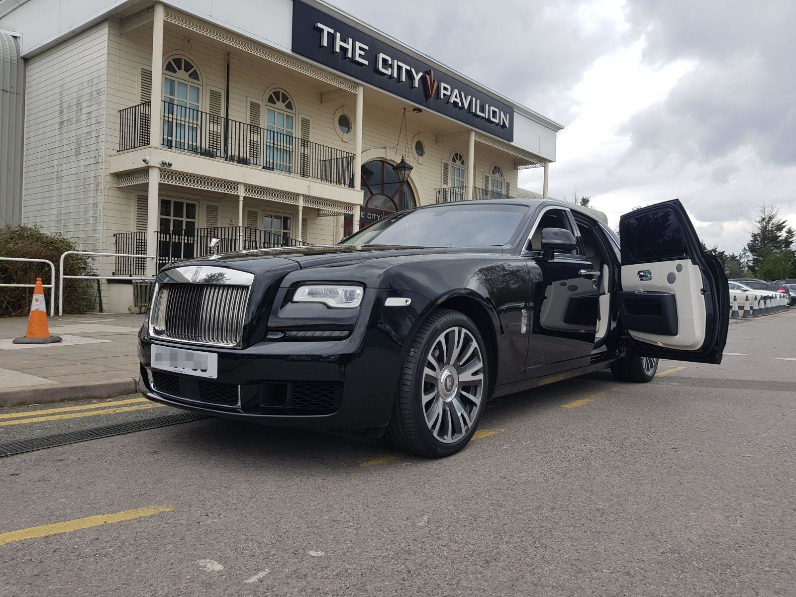 hire rolls Royce phantom