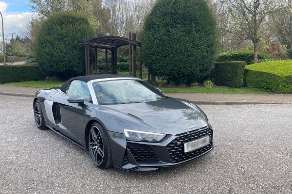 hire audi r8 for wedding